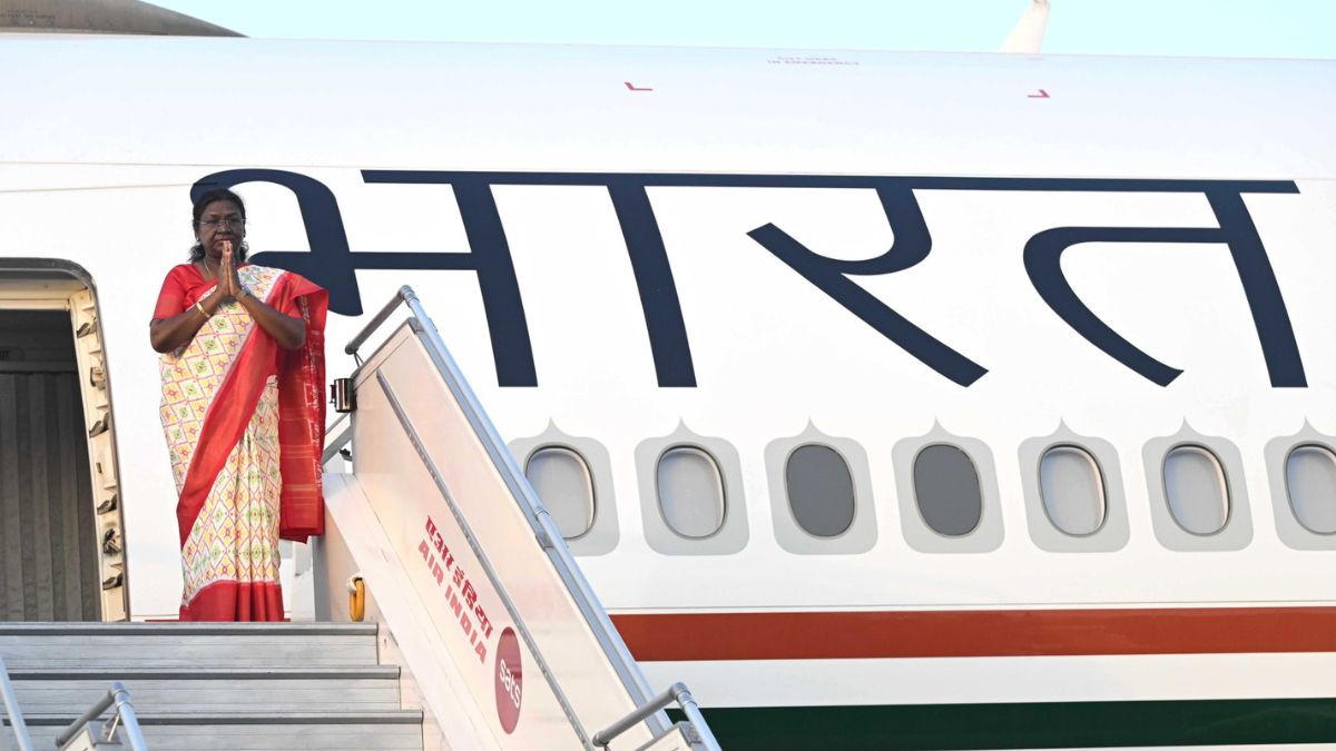 Funeral of Pope Francis: पोप फ्रान्सिस यांच्या अंत्यविधी साठी भारताकडून President Droupadi Murmu,Vatican City ला रवाना