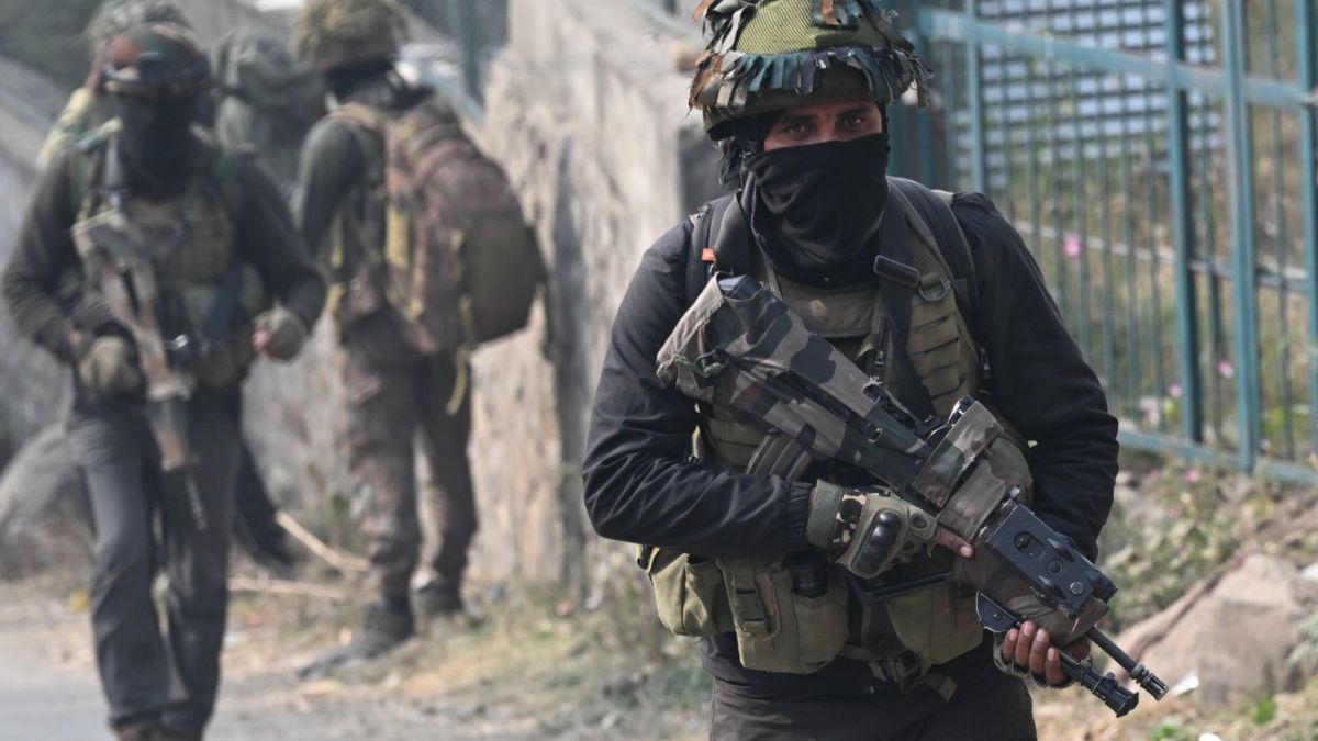 Udhampur Encounter: उधमपूर येथील दुड्डूमध्ये सुरक्षा दल आणि दहशतवाद्यांमध्ये चकमक; लष्कराच्या जाळ्यात अडकले दहशतवादी