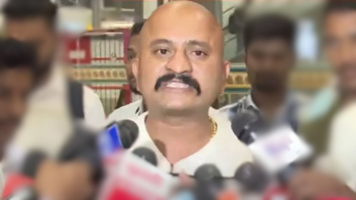 Ranjit Kasle in Police Custody: बीड येथील निलंबित एसपी रणजित कासले पोलिसांच्या तब्यात
