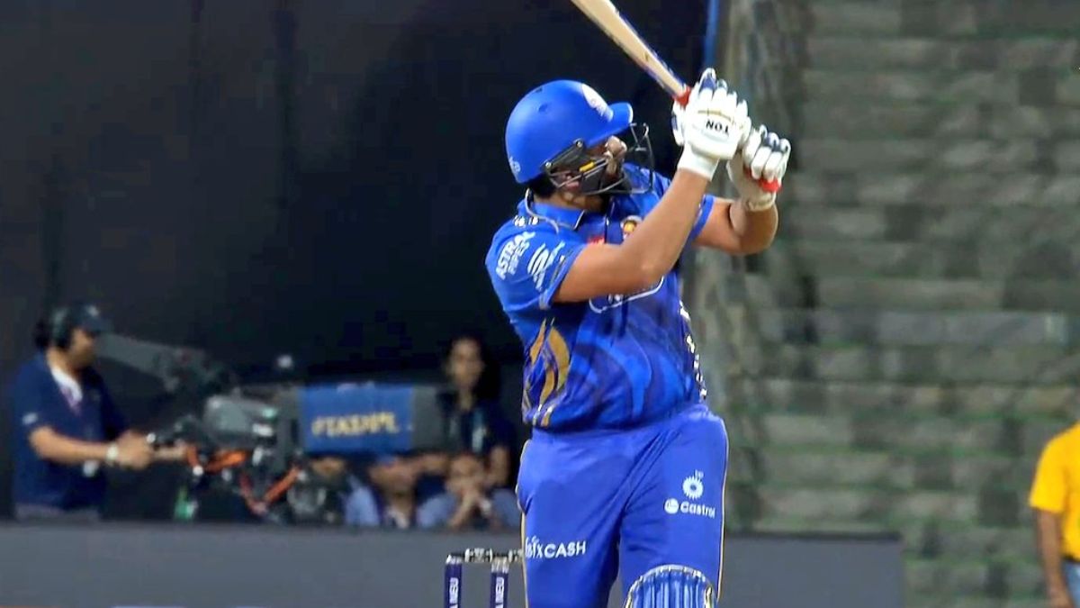 Rohit Sharma Milestone: रोहित शर्माने सलग 2 षटकार मारून केला मोठा पराक्रम, आयपीएलच्या इतिहासात अशी कामगिरी करणारा तिसरा खेळाडू