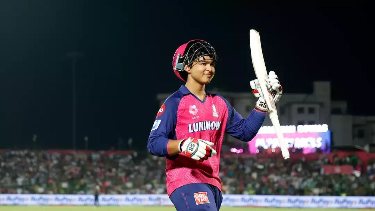 IPLमध्ये शतक ठोकणारा Vaibhav Suryavanshi दहावीत नापास? व्हायरल पोस्ट मागेच सत्य जाणून घ्या