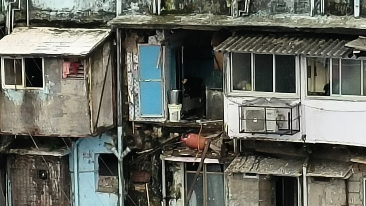 Slab Collapse Of 5-Storey Building In Byculla: भायखळामध्ये 5 मजली इमारतीचा स्लॅब कोसळला; 2 महिला जखमी