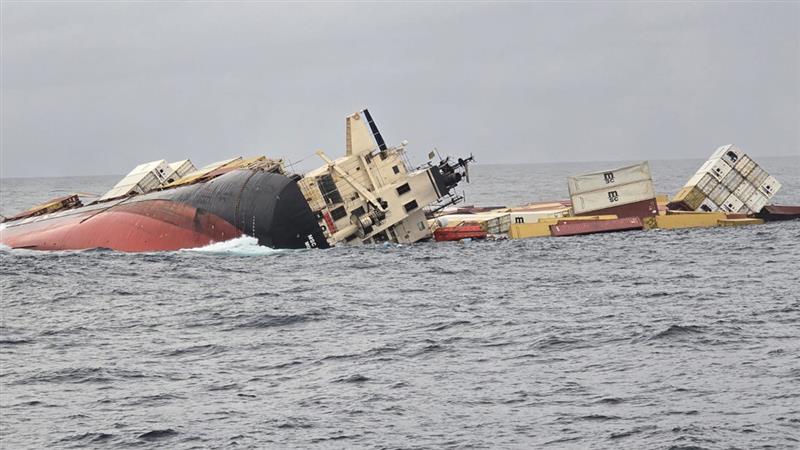 Liberian Ship Sinks Off Kerala Coast: कोचीजवळील समुद्रात अपघात, लायबेरियाचे जहाज बुडाले; 24 लोकांची बाहेर काढण्यात यश