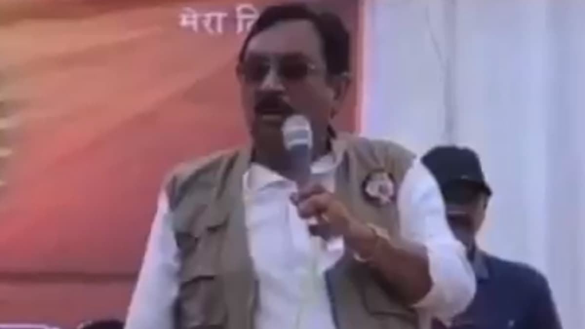 Minister Vijay Shah On Sofia Qureshi: 'सिंदूर पुसणाऱ्यांचा बदला घेण्यासाठी आम्ही त्यांचीचं बहीण पाठवली...'; मंत्री विजय शाह यांची कर्नल सोफिया कुरेशी यांच्याबद्दल आक्षेपार्ह टिप्पणी