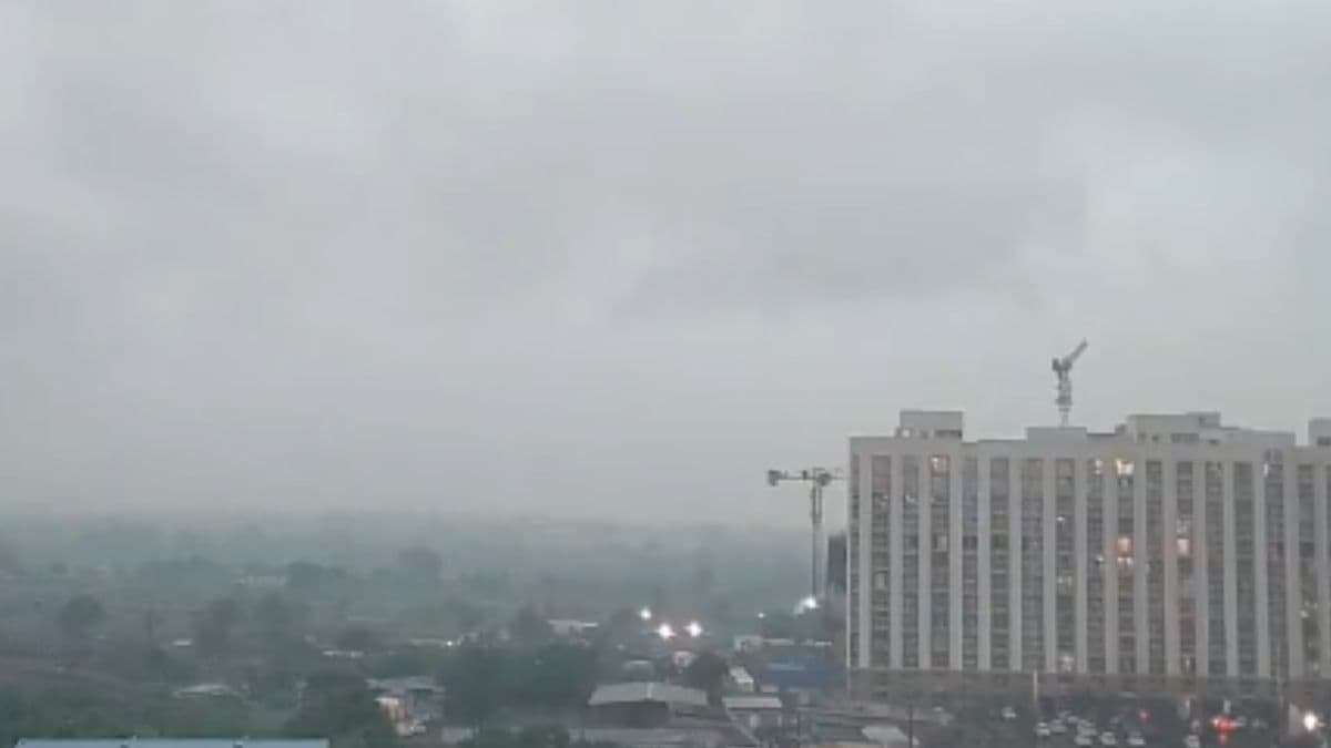 Mumbai Rains Updates: मुंबईत मुसळधार पाऊस, जनजीवन विस्कळीत; आयएमडीकडून रेड आणि ऑरेंज अलर्ट