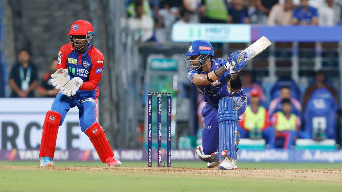MI vs DC IPL 2025 63rd Match Live Scorecard: मुंबईत सूर्यकुमार-नमन धीरचे आले वादळ, दिल्लीला दिले 181 धावांचे लक्ष्य