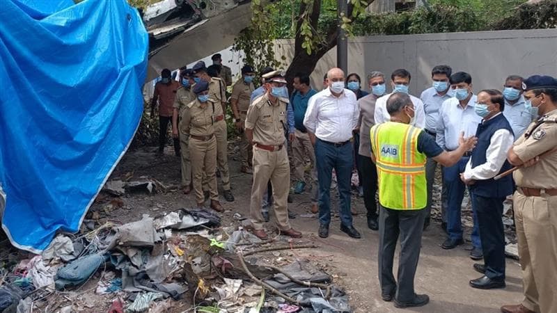 Ahmedabad Plane Crash: अपघातग्रस्त एअर इंडियाच्या विमानाचा कॉकपिट व्हॉइस रेकॉर्डर सापडला; अपघाताचे कारण उलगडण्यास होणार मदत
