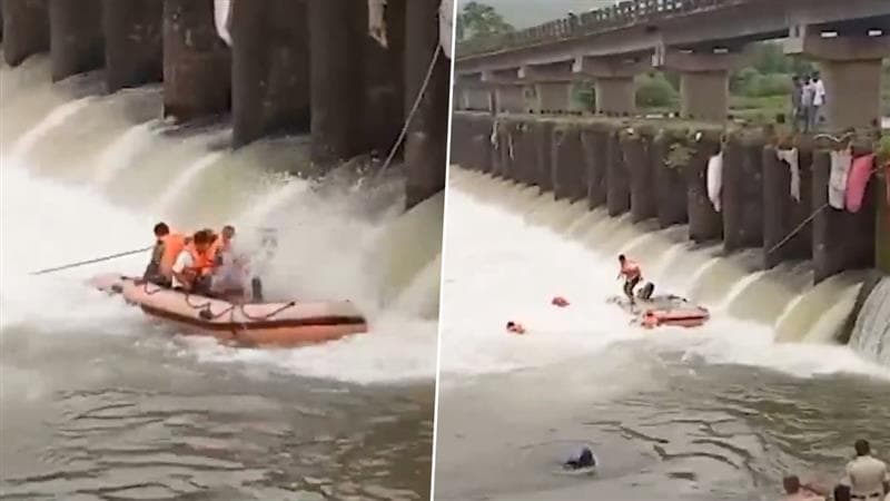 Boat Capsizes In Savitri River: पोलादपूरजवळील सावित्री नदीत बचाव पथकाची बोट उलटली; थोडक्यात वाचले   बचावकर्ते (Watch Video)