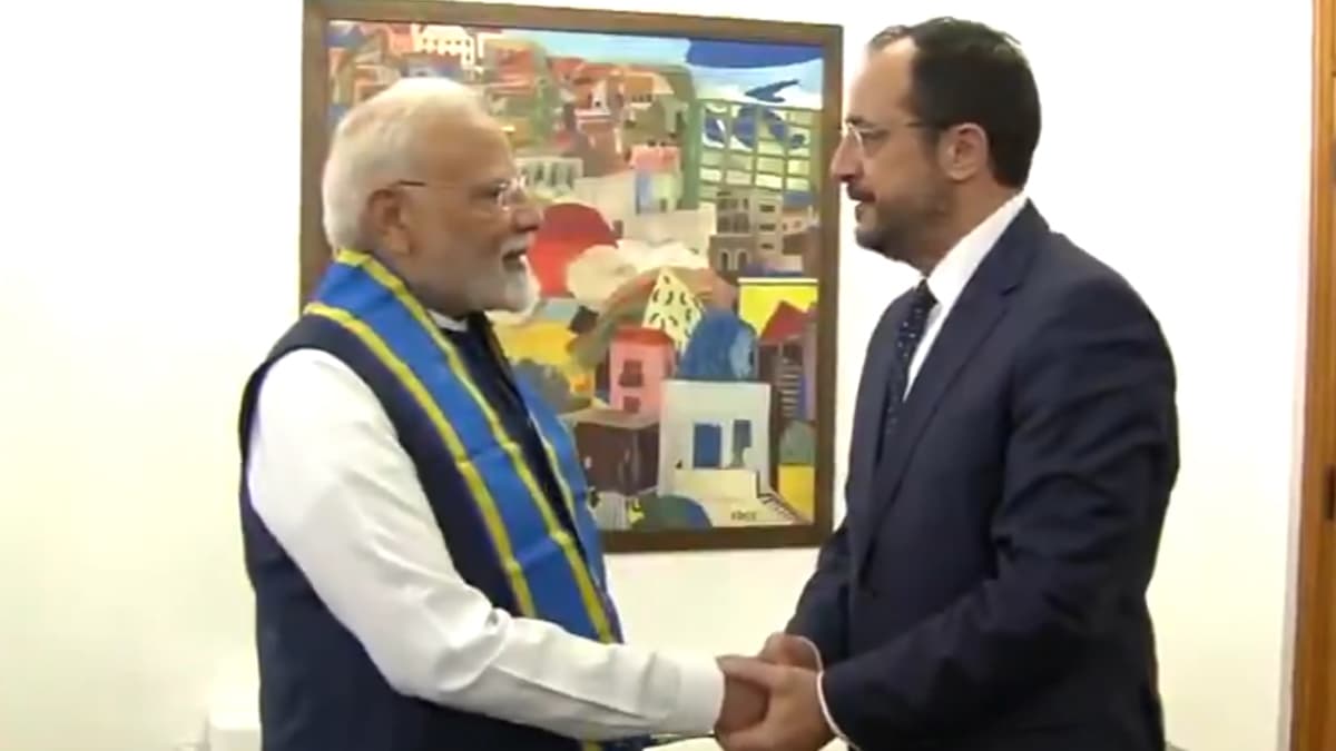 PM Modi Received Cyprus Highest Honor: पंतप्रधान मोदींना सायप्रसचा सर्वोच्च सन्मान 'ग्रँड क्रॉस ऑफ द ऑर्डर ऑफ मकारिओस-III प्रदान