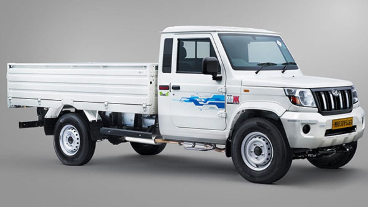Mahindra Bolero MaXX Pik-Up: महिंद्रा बोलेरो मॅक्स पिक-अप एचडी 1.9 सीएनजी लाँच; जाणून घ्या, वजन वाहन क्षमता, किंमत आणि फीचर्स