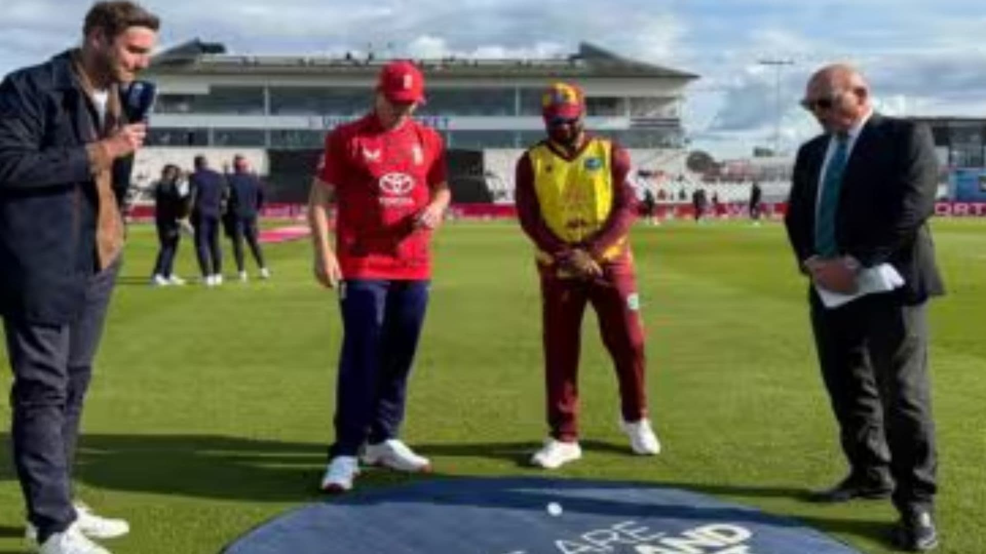 England vs West Indies, 2nd T20I Match Live Streaming: वेस्ट इंडिजला हरवून मालिका जिंकण्याचा इंग्लंडचा प्रयत्न; येथे जाणून घ्या थेट सामना कसा पाहू शकता