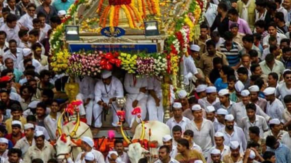 Live Palkhi Tracking: 20 जूनला पुण्यात संत तुकाराम, संत ज्ञानेश्वर महाराजांच्या पालख्या दाखल होण्याच्या पार्श्वभूमीवर वाहतूकीत बदल; diversion.punepolice.gov.in वर पालखींचं लाईव्ह ट्रॅकिंग पाहण्याची सोय