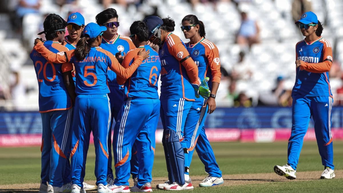 India Beat England, 1st T20I Match 2025: भारताने इंग्लंडचा घरच्या मैदानावर केला पराभव, टी-20 सामन्यात 97 धावांनी दणदणीत विजय; स्मृतीचे ऐतिहासिक शतक