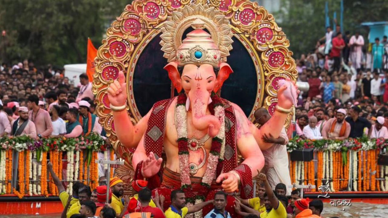 Lalbaugcha Raja 2025: लालबागचा राजा आणि कोळी समाजाचा काय संबंध? विसर्जन विलंबाने 'नवसाचा गणपती'चा इतिहास चर्चेत