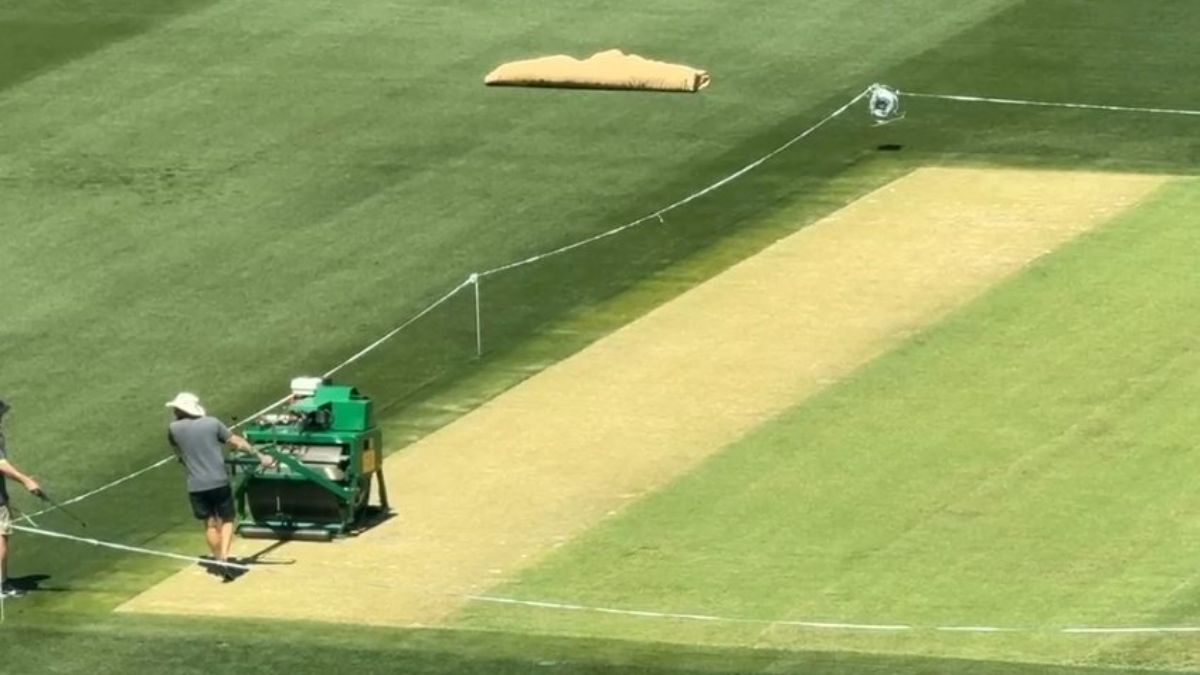 IND vs AUS 1st ODI Pitch Report: पर्थची पिच भारतीय फलंदाजांसाठी ठरणार आव्हान; सामना रंगणार की धावांचा पाऊस पडणार?