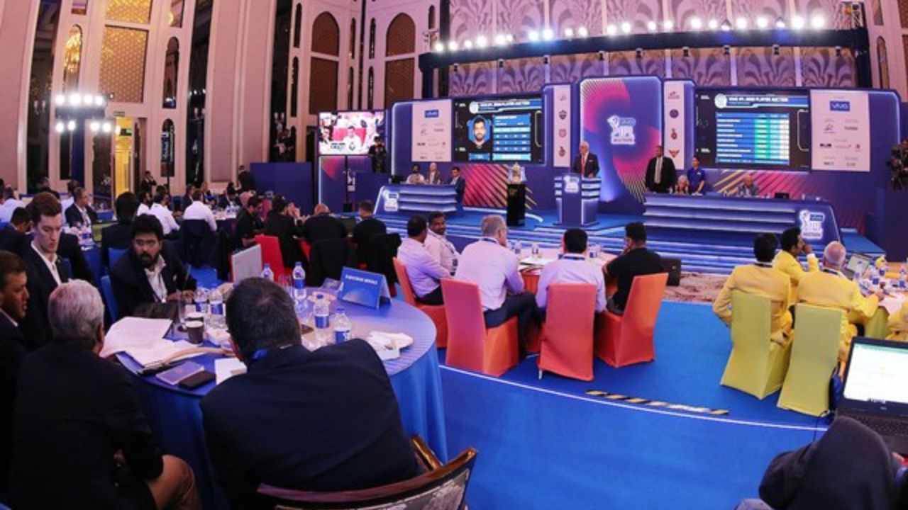IPL Mini Auction 2026: आयपीएल मिनी लिलाव १५ डिसेंबरला भारतातच! महिला प्रीमियर लीगचा लिलाव कधी आणि कुठे होणार?