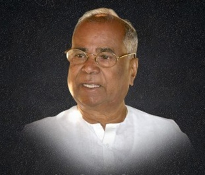 काँग्रेसचे ज्येष्ठ नेते सुरूपसिंग नाईक यांचे 88 व्या वर्षी निधन; गांधी घराण्याचे होते विश्वासू
