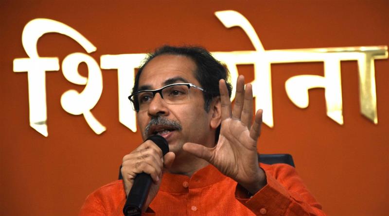 मुंबई महानगरपालिका निवडणूक 2026: विकासाचा मुद्दा आणि महायुती विरुद्ध महाविकास आघाडीचा 'महासंग्राम'
