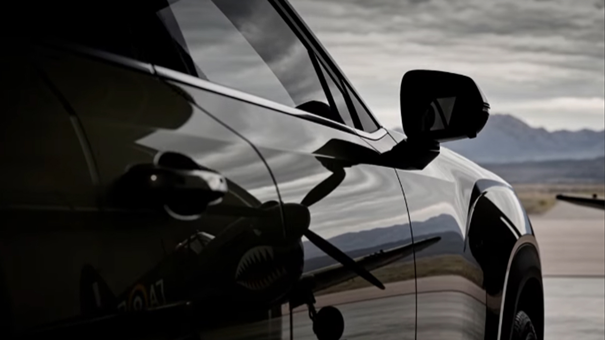 MG Hector Tomahawk उद्या होणार सादर; अधिकृत लाँचिंगआधीच पाहा कारचे धमाकेदार फोटो आणि व्हिडिओ