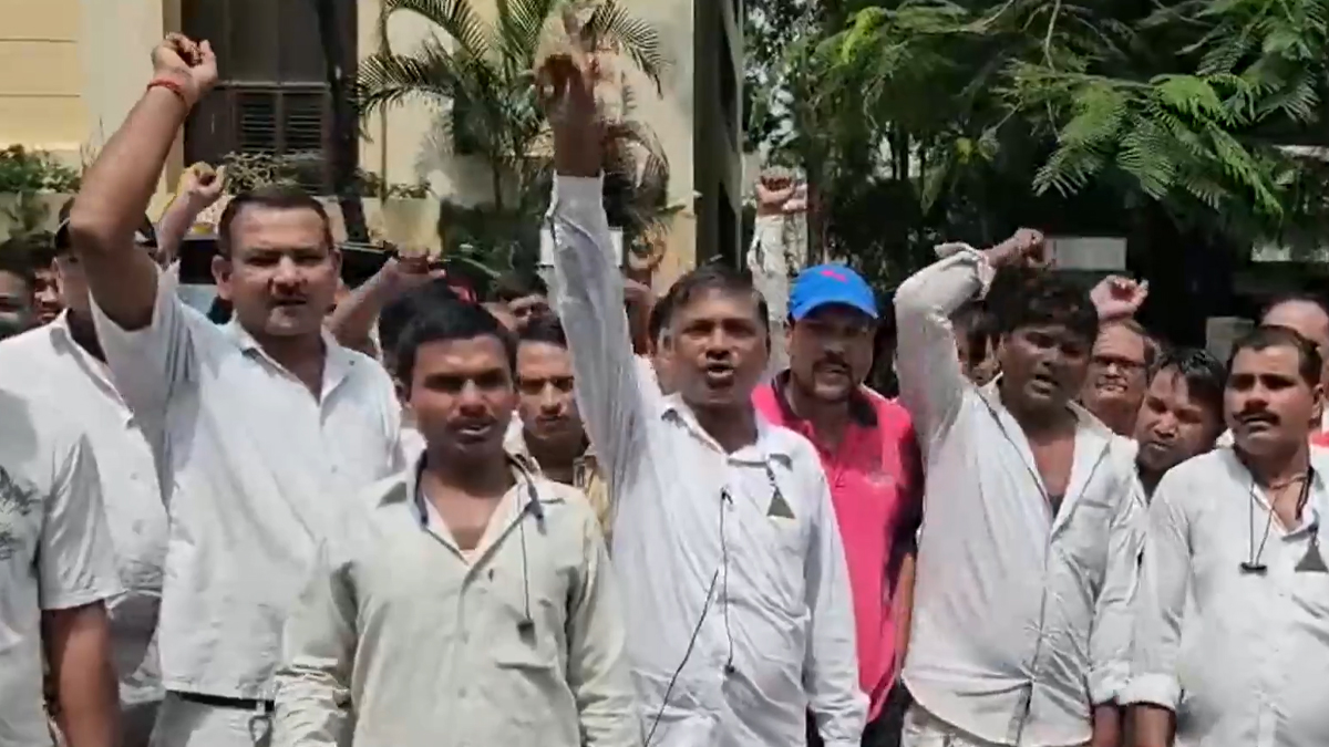 मुंबईत रिक्षा, टॅक्सी चालकांचा मराठी सक्तीविरोधात तीन दिवसांचा संप सुरू