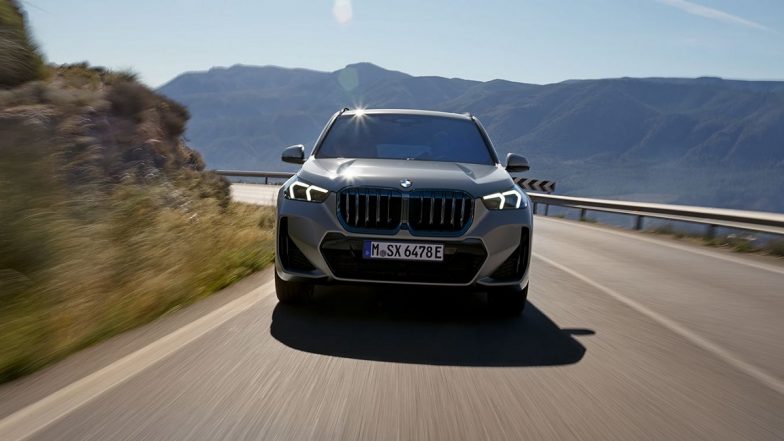 21 ऑगस्टला लाँच होण्यापूर्वी BMW X1 LWB वरील पडदा हटवला; लक्झरी केबिनमध्ये लपलेत मोठे सरप्राईज