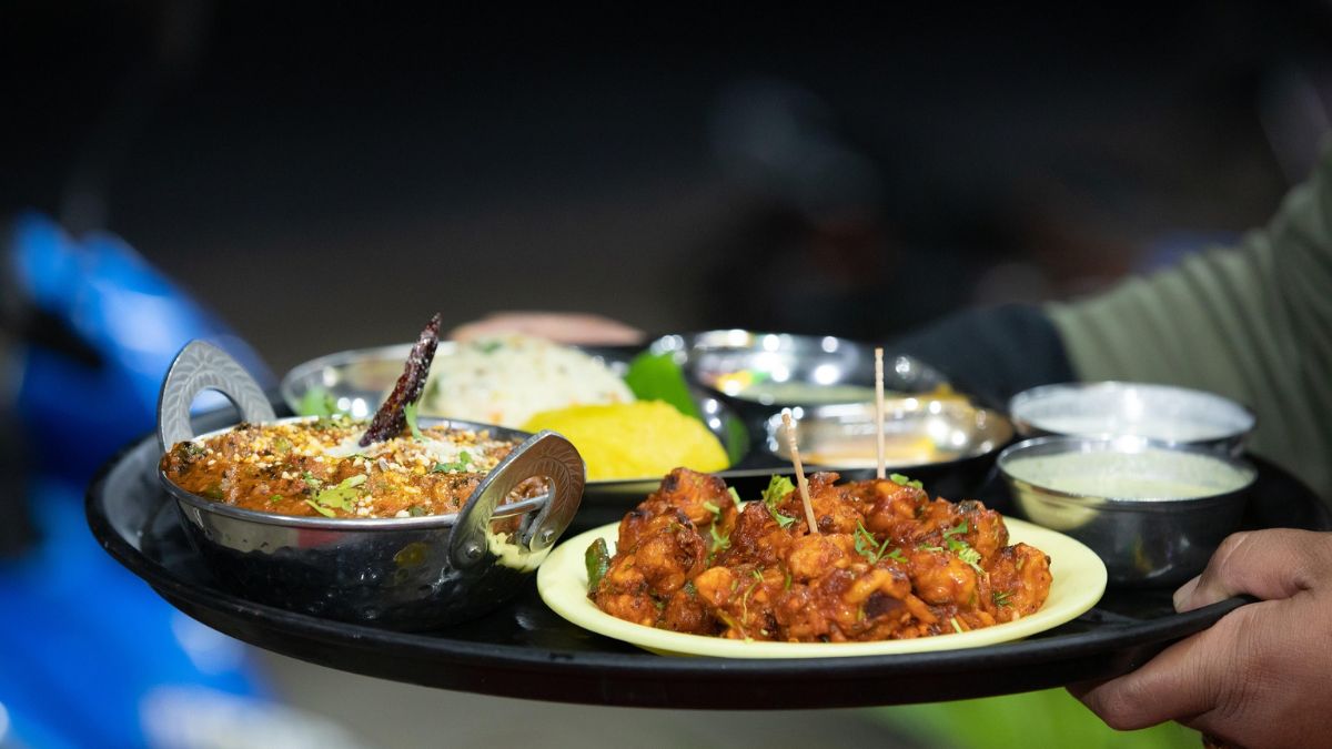 श्रावणात Protein ची कमतरता भासणार नाही, 'या' शाकाहारी पदार्थांचा आहारात करा समावेश