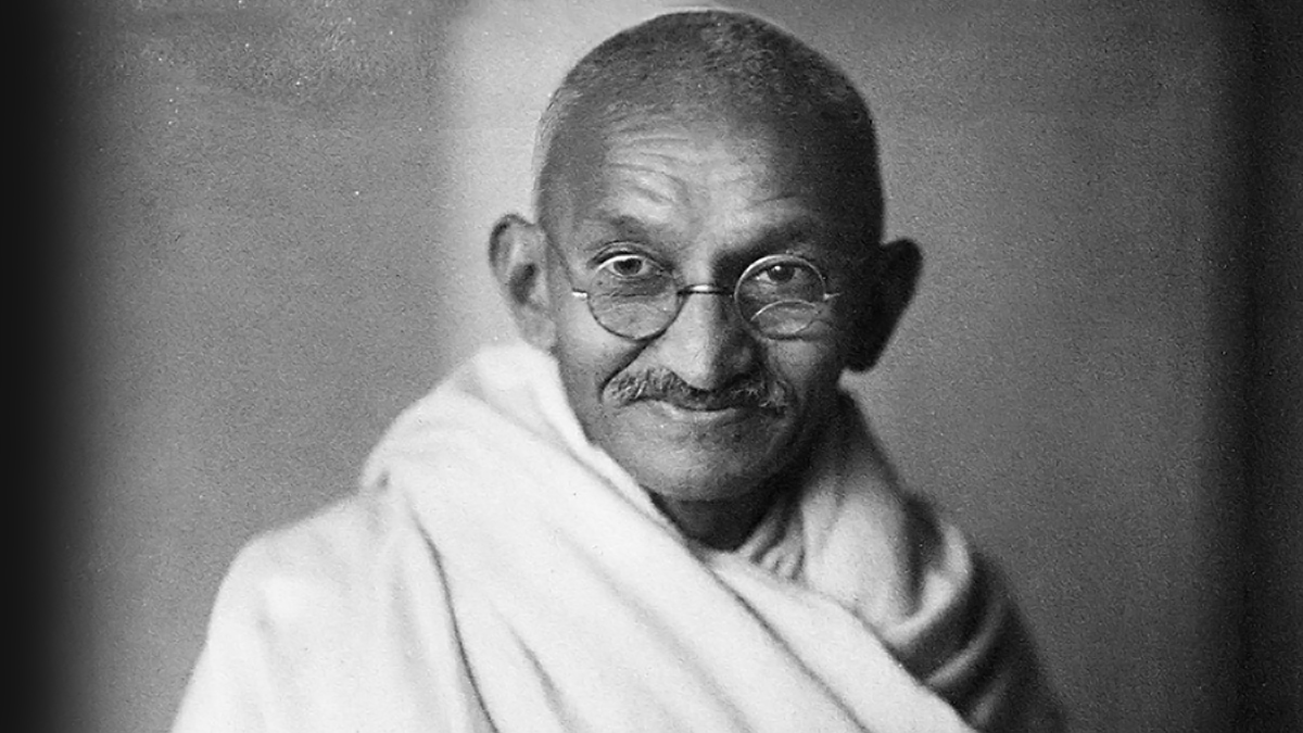 Gandhi Jayanti Fancy Dress: मुलांसाठी अशी करा महात्मा गांधीजींची हुबेहूब वेशभूषा; पाहा सोप्या टिप्स