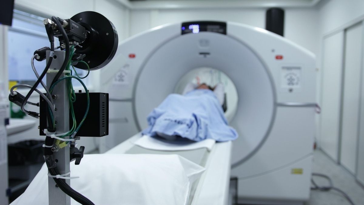 कर्करोग निदानासाठी PET-CT स्कॅन आता महात्मा फुले जनआरोग्य व आयुष्मान भारत योजनेत