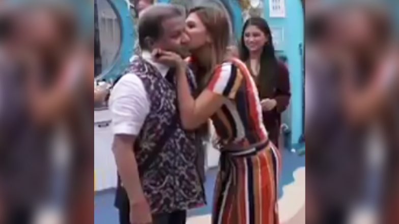 Bigg Boss 12 : जसलीनने सर्वांसमोर केले अनूपजींना किस ; व्हिडिओ व्हायरल