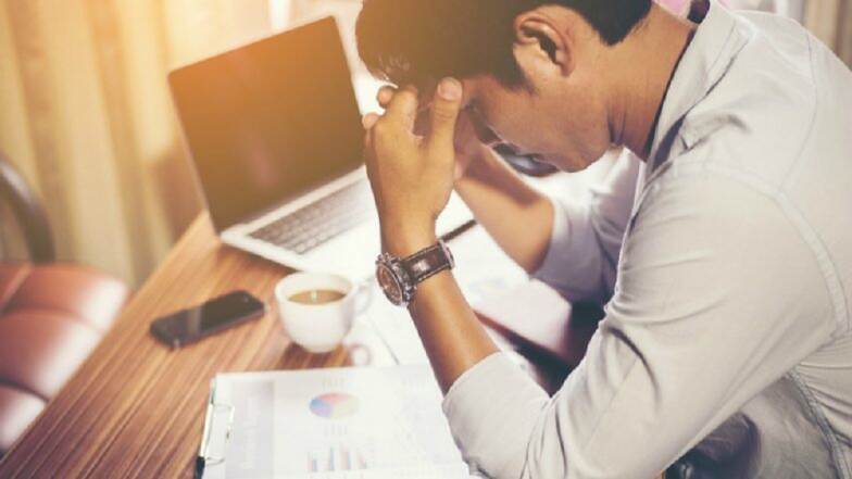 Wifi कनेक्शन आणि फोन चार्जिंगमुळे सध्या कामाबाबत तणाव वाढतोय, जाणून घ्या कारण Wifi कनेक्शन आणि फोन चार्जिंगमुळे सध्या कामाबाबत तणाव वाढतोय, जाणून घ्या कारण