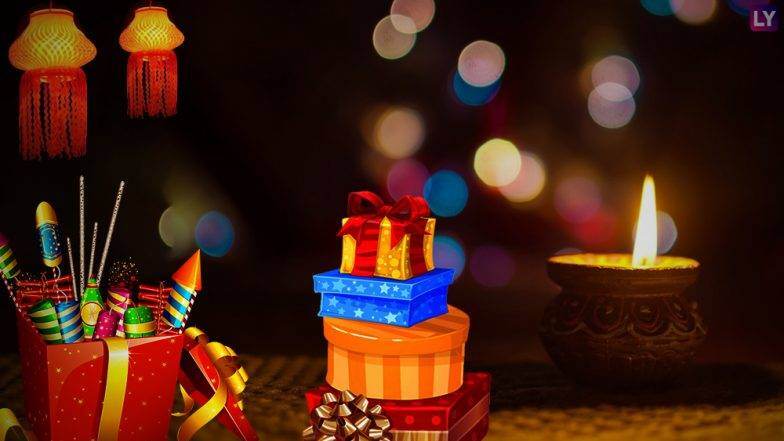 Diwali 2019: भाऊबीज सणाच्या निमित्ताने तुमच्या भावाला द्या आकर्षित भेटवस्तू Diwali 2019: भाऊबीज सणाच्या निमित्ताने तुमच्या भावाला द्या आकर्षित भेटवस्तू