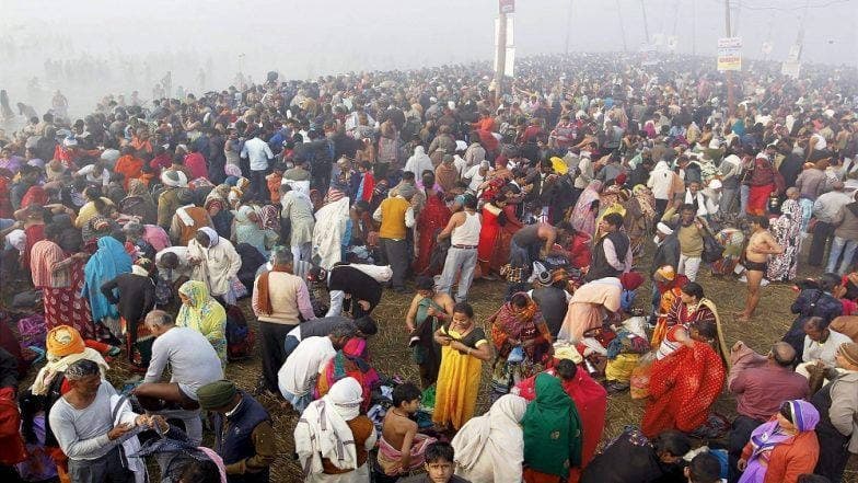कुंभमेळा 2019 : अलाहाबाद येथे होणाऱ्या कुंभमेळ्यासाठी तब्बल 15 हजार कोटी रुपये मंजूर कुंभमेळा 2019 : अलाहाबाद येथे होणाऱ्या कुंभमेळ्यासाठी तब्बल 15 हजार कोटी रुपये मंजूर