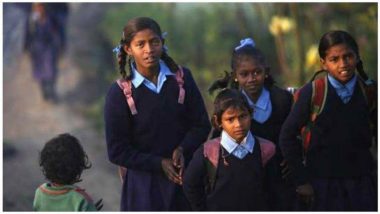 Sukanya Samrudhi Yojana: मुलींच्या शिक्षणासाठी केंद्र सरकारकडून सुकन्या समृद्धी योजनेला सुरुवात, जाणून घ्या याविषयी अधिक