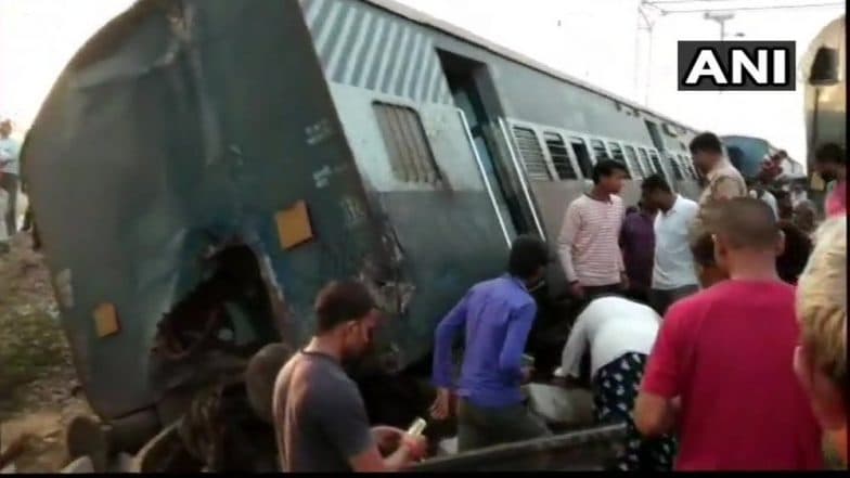 रायबरेली: न्यू फरक्का एक्सप्रेसचे ६ डबे रुळावरुन घसरले; ५ ठार, अनेक जखमी रायबरेली: न्यू फरक्का एक्सप्रेसचे ६ डबे रुळावरुन घसरले; ५ ठार, अनेक जखमी