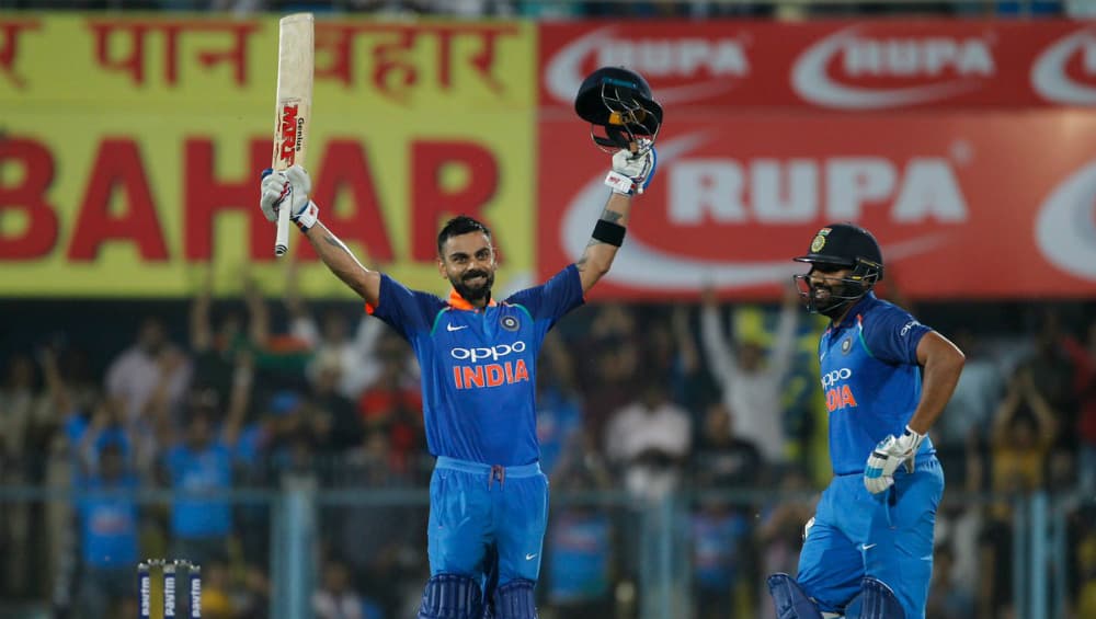 India vs West Indies 1st ODI: विराट कोहली, रोहित शर्माने अनेक विक्रम आपल्या नावावर केले India vs West Indies 1st ODI: विराट कोहली, रोहित शर्माने अनेक विक्रम आपल्या नावावर केले