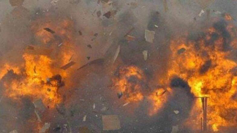 पाकिस्तान: कराची येथील चिनी दुतावास कार्यालयावर बॉम्बहल्ला पाकिस्तान: कराची येथील चिनी दुतावास कार्यालयावर बॉम्बहल्ला