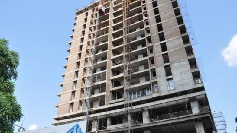 घर खरेदीनंतर वर्षभरात ताबा न मिळाल्यास ग्राहक करु शकणार रिफंडची मागणी घर खरेदीनंतर वर्षभरात ताबा न मिळाल्यास ग्राहक करु शकणार रिफंडची मागणी