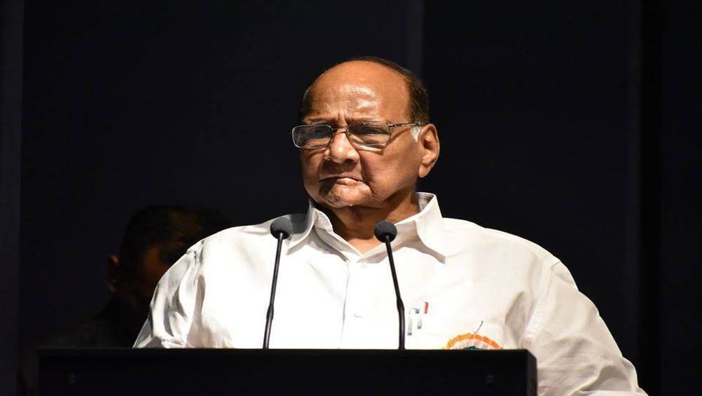 अजित पवार यांच्या भूमिकेवर शरद पवार यांचे महत्त्वपूर्ण ट्विट, 'अजित पवार दिशाभूल करत आहेत' अजित पवार यांच्या भूमिकेवर शरद पवार यांचे महत्त्वपूर्ण ट्विट, 'अजित पवार दिशाभूल करत आहेत'