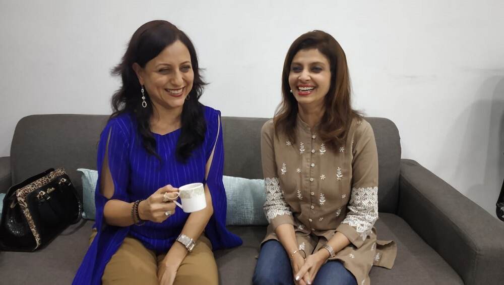 'पियानो फॉर सेल'च्या निमित्ताने रंगभूमीवर रंगणार वर्षा उसगांवकर आणि किशोरी शहाणे यांची जुगलबंदी 'पियानो फॉर सेल'च्या निमित्ताने रंगभूमीवर रंगणार वर्षा उसगांवकर आणि किशोरी शहाणे यांची जुगलबंदी