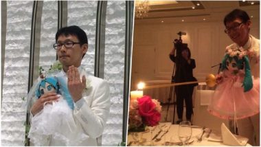 जपानी तरुणाने hologram बाहुलीशी केले लग्न, पाहा या आगळ्यावेगळ्या लग्नाचे फोटोज