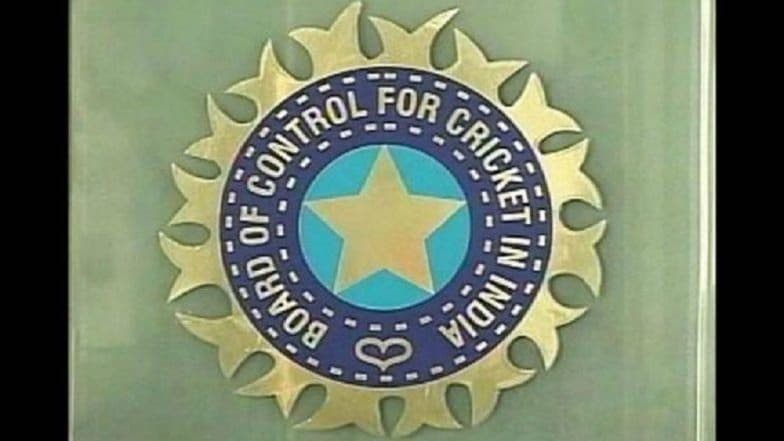 160 कोटी परत द्या अन्यथा 2023 चा वर्ल्डकप भारतात होऊ देणार नाही; ICC ची BCCI ला तंबी 160 कोटी परत द्या अन्यथा 2023 चा वर्ल्डकप भारतात होऊ देणार नाही; ICC ची BCCI ला तंबी