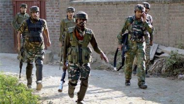 जम्मू-काश्मीर: पुलवामा येथे सुरु असलेल्या चकमकीत सुरक्षा दलाच्या जवानांकडून 4 दहशतवाद्यांचा खात्मा