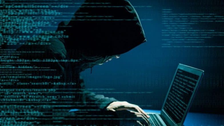 तुमच्या न कळत बँक खात्यामधून पैसे काढतात 'हे' App, स्मार्टफोनमधून लगेच करा डिलिट तुमच्या न कळत बँक खात्यामधून पैसे काढतात 'हे' App, स्मार्टफोनमधून लगेच करा डिलिट