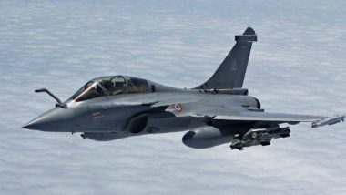 भारताला फ्रान्स कडून मिळाले राफेल विमान, सैन्याची ताकद वाढणार