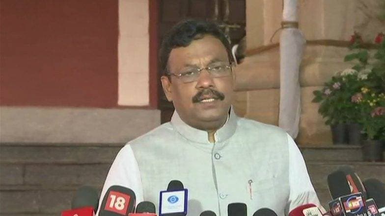मी विधान परिषदेची उमेदवारी मागितलीचं नव्हती, म्हणून माझ्या नाराजीचा प्रश्नच उद्भवत नाही - विनोद तावडे मी विधान परिषदेची उमेदवारी मागितलीचं नव्हती, म्हणून माझ्या नाराजीचा प्रश्नच उद्भवत नाही - विनोद तावडे
