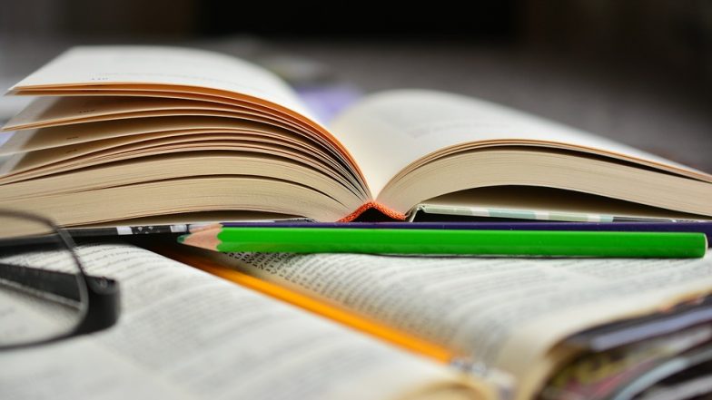 विद्यार्थ्यांचा अभ्यासक्रम 10 टक्के कमी होणार : प्रकाश जावडेकर