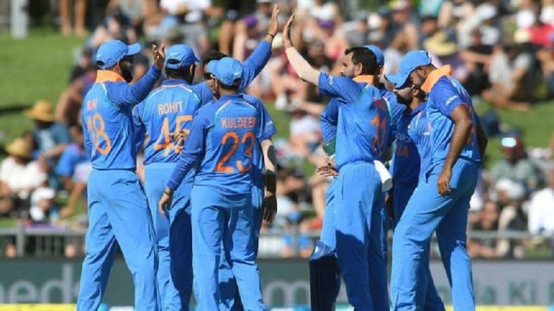World Cup 2019 च्या संघात 'या' दोन खेळाडूंना एकत्र संधी दिल्यास विजय भारताच्या पथ्यावर! World Cup 2019 च्या संघात 'या' दोन खेळाडूंना एकत्र संधी दिल्यास विजय भारताच्या पथ्यावर!