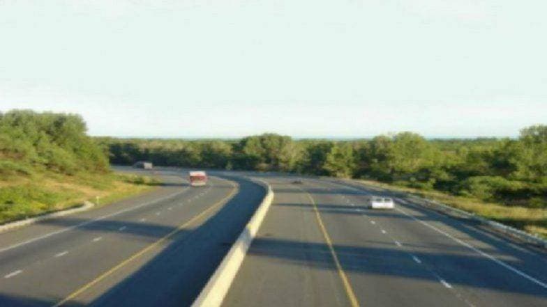 Mumbai Pune Expressway आज 2 तास राहणार बंद! Mumbai Pune Expressway आज 2 तास राहणार बंद!