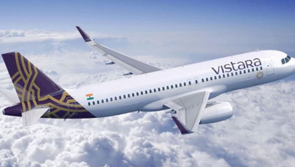 Vistara to Offer In-Flight WiFi: उद्यापासून विमानात मिळणार इंटरनेटची सुविधा; विस्तारा एअरलाईन्स उपलब्ध करून देणार वाय-फाय Vistara to Offer In-Flight WiFi: उद्यापासून विमानात मिळणार इंटरनेटची सुविधा; विस्तारा एअरलाईन्स उपलब्ध करून देणार वाय-फाय