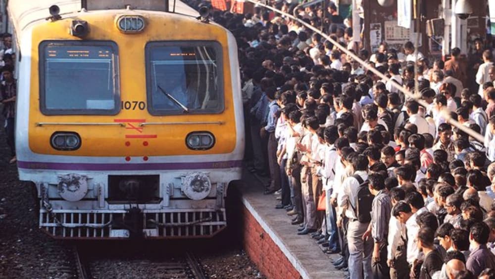 Mumbai Western Railway Mega Block: आज पश्चिम रेल्वेचा 11 तासांचा मेगाब्लॉक, रात्री 9.44 ला सुटणार शेवटची लोकल Mumbai Western Railway Mega Block: आज पश्चिम रेल्वेचा 11 तासांचा मेगाब्लॉक, रात्री 9.44 ला सुटणार शेवटची लोकल